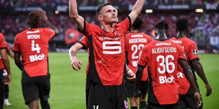 Liga Prancis 2024-2025: Rennes 3-0 Lyon