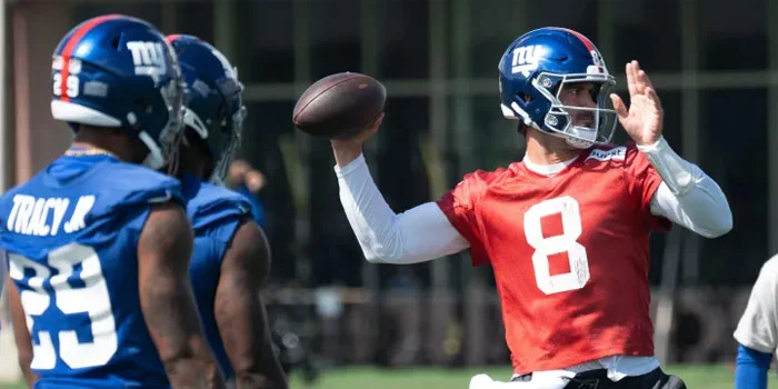 Daniel Jones Giants QB Mendarat di Urutan ke-29 Dalam Laporan Saham Quarterback Baru