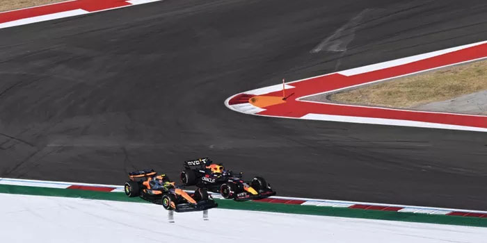 Max Verstappen Minta McLaren Berhenti Mengeluh